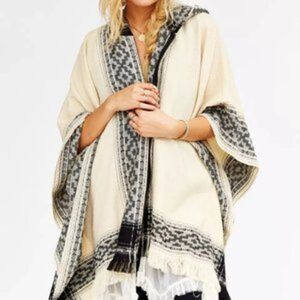 ECOTE Poncho Women's One Size Aztec Western Country Oversized Cozy Boho Fringe